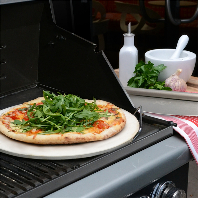 Круглый кордиеритовый камень для пиццы с подставкой